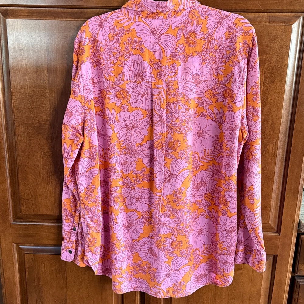 Universal Thread Pink & Orange Floral Button-Down Shirt - Picture 2 of 9